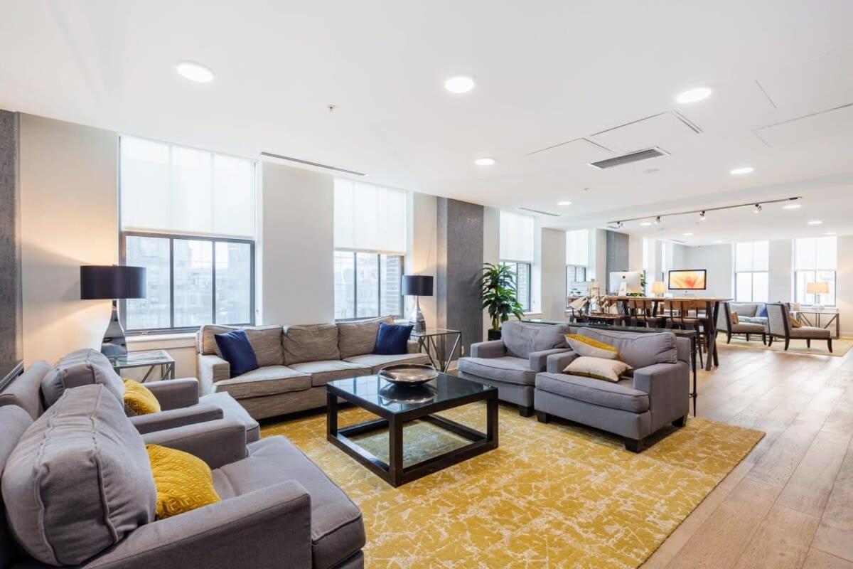 2B 2Ba Luxury Downtown Suite Rooftop Deck & Gym Baltimore Bagian luar foto